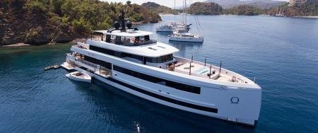 Mengi Yay - Aquarius 46 m MY