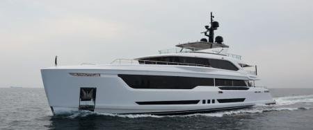 Mengi Yay Yacht - 39 m MY Reverie